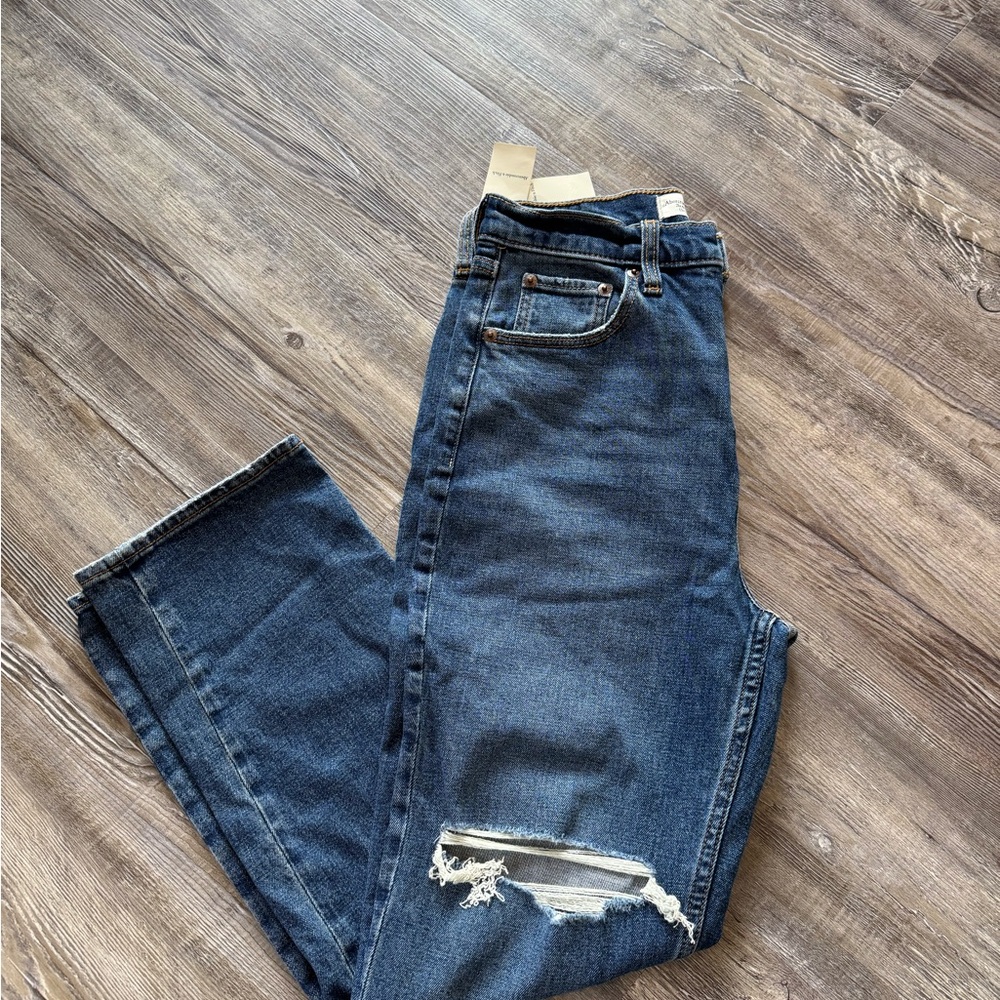 Abercrombie Women’s Distressed Jeans